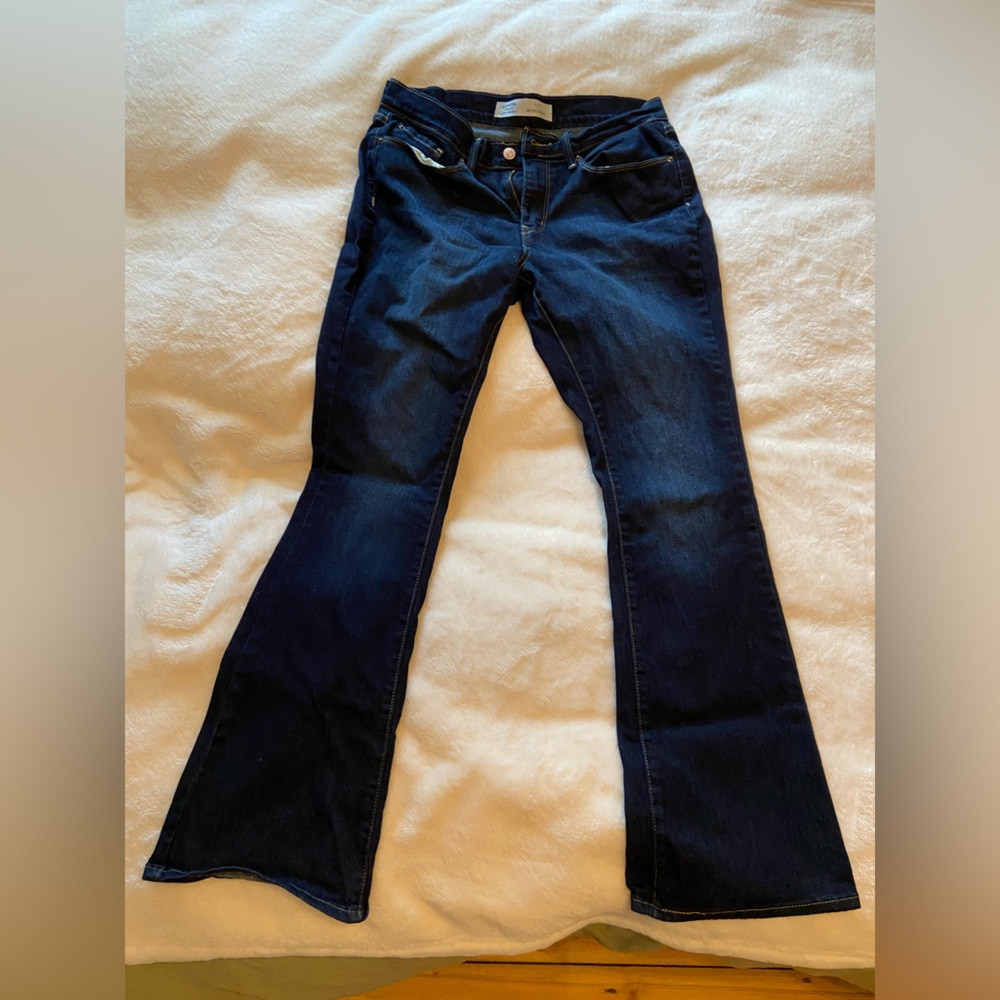 Signature by Levi’s Curvy Midrise Bootcut size 10